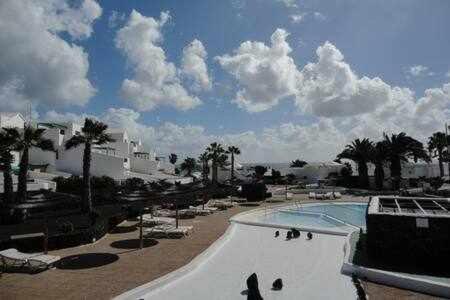 Bonito Apartamento Reformado En Las Coronas Costa Teguise Dış mekan fotoğraf