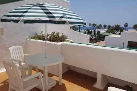 Bonito Apartamento Reformado En Las Coronas Costa Teguise Dış mekan fotoğraf